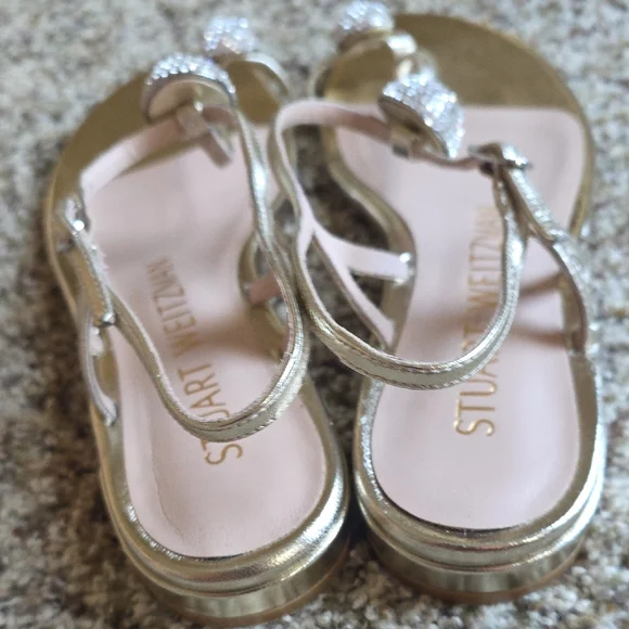 Stuart Weitzman Gold Thong Sandals with Metallic Finish - Picture 11 of 13